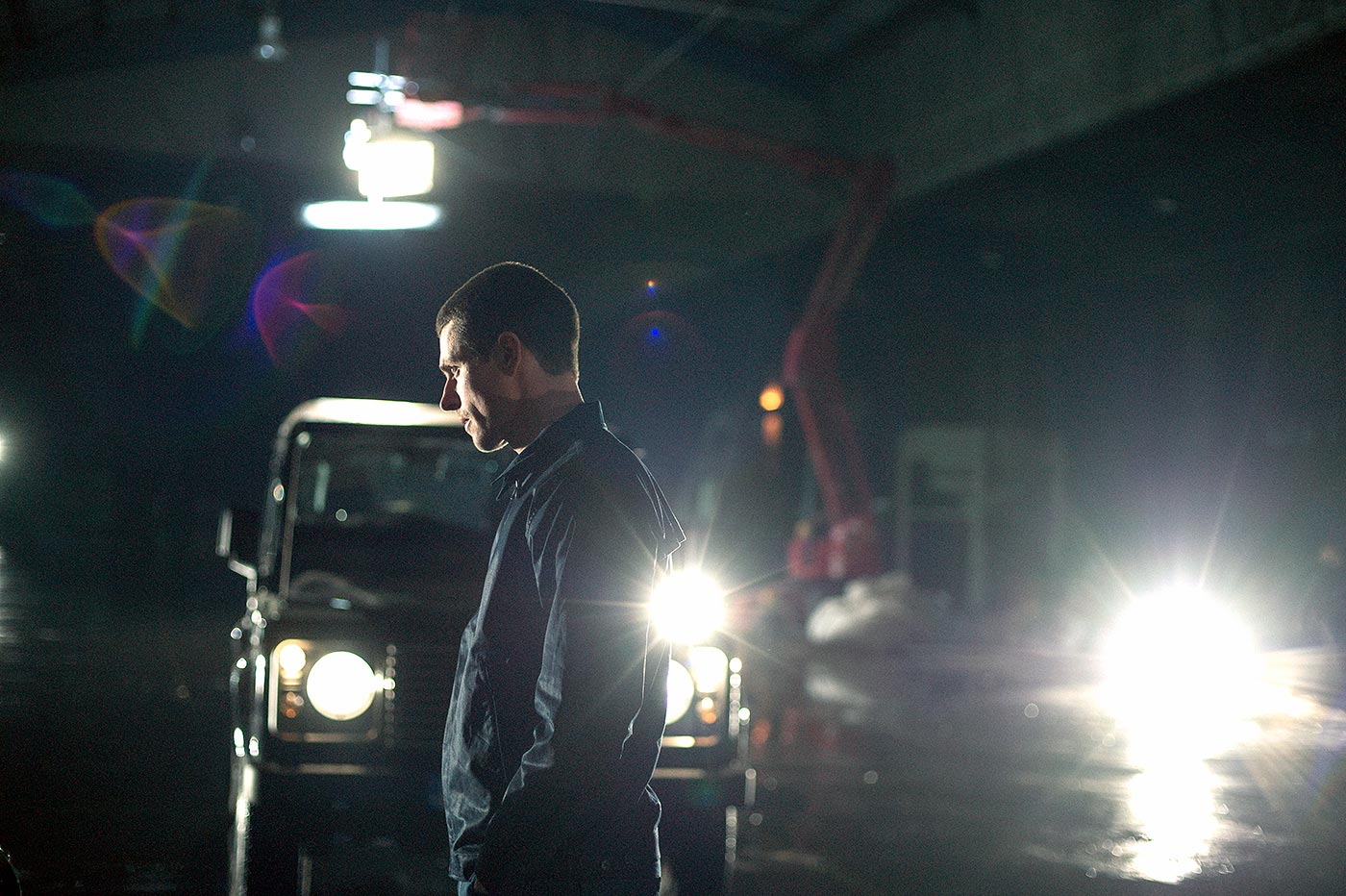 Lachlan Nieboer on set